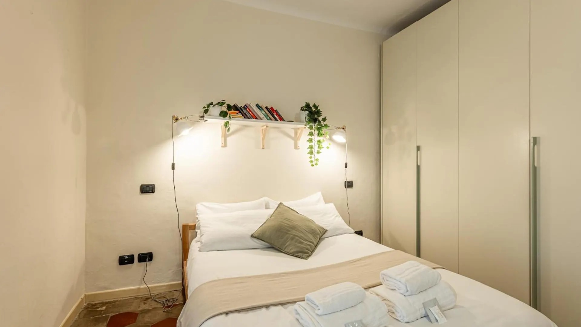 San Gottardo Apartment - Close To Navigli And Duomo ميلان
